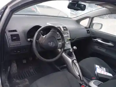 Veículo de Sucata toyota auris advance do ano 2009 alimentado 1adftv