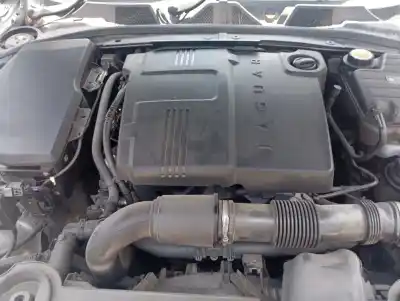 Veículo de Sucata jaguar xf 2.2 diesel premium luxury do ano 2012 alimentado 