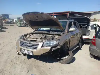 Vehicul casat TOYOTA RAV 4 (A3)  al anului 2009 alimentat 2AD