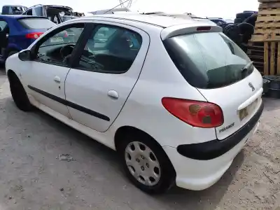 Scrapping Vehicle peugeot 206 berlina look of the year 2004 powered dv4td