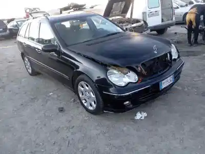 Sloopvoertuig MERCEDES CLASE C (W203) FAMILIAR  van het jaar 2005 aangedreven 646962