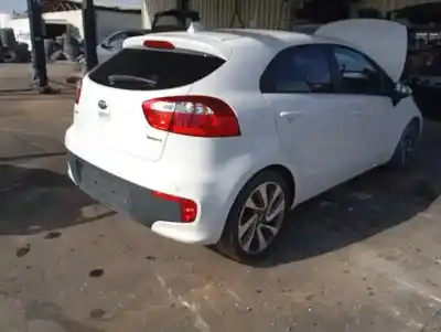 Veículo de Sucata KIA RIO (YB) 1.2I 85 do ano 2017 alimentado G4LA