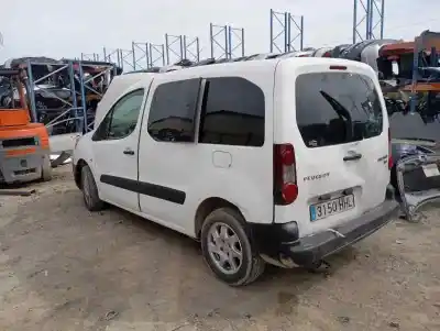 Sloopvoertuig PEUGEOT PARTNER COMBISPACE (5F) 1.6 HDi 90 van het jaar 2011 aangedreven 9HX Sloopvoertuig PEUGEOT PARTNER COMBISPACE (5F) 1.6 HDi 90 van het jaar 2011 aangedreven 9HX