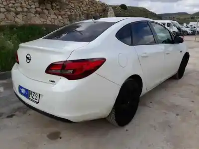Hurda Aracı opel astra j lim. 1.7 16v cdti yılın 2014 güçlü a17dtc