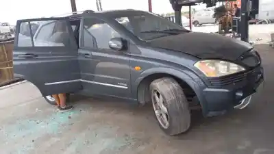 Vehicul casat SSANGYONG KYRON  al anului 2011 alimentat D20DT