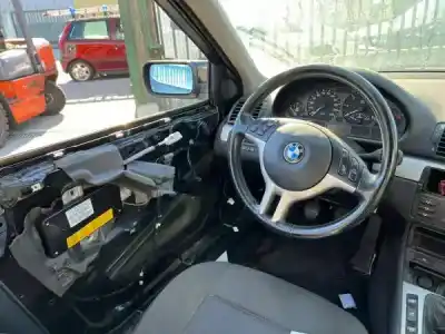 Sloopvoertuig bmw 3 touring (e46) 330 d van het jaar 2003 aangedreven m57 d30 (306d1)