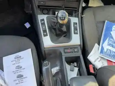 Sloopvoertuig bmw 3 touring (e46) 330 d van het jaar 2003 aangedreven m57 d30 (306d1)