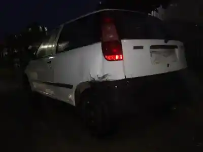 Veicolo di demolizione fiat punto (176_) 1.7 d dell'anno 1995 alimentato 176 a5.000
