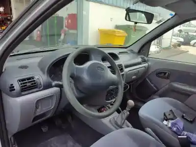 Здавання транспортного засобу renault clio ii fase i (b/cb0) (1998->) 1.9 d (b/cb0e) року 2000 потужний f8q 630