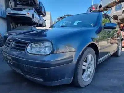 Veículo de Sucata VOLKSWAGEN GOLF IV (1J1) 1.4 16V do ano 2001 alimentado 