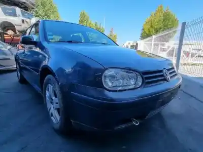 Veículo de Sucata volkswagen golf iv (1j1) 1.4 16v do ano 2001 alimentado 