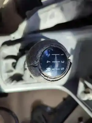 Veículo de Sucata saab 9-3 (ys3d) 2.2 tid do ano 1999 alimentado d223l|x 22 dth