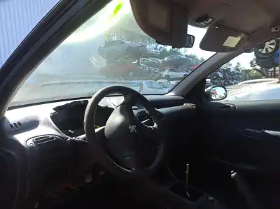 Veículo de Sucata peugeot 206 (2a/c) 1.1 gasolina 5p do ano 1998 alimentado hfz (tu1jp)