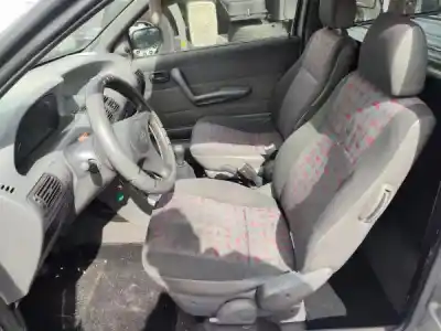 Vehicul casat fiat punto berl. (176) 1.7 turbodiesel al anului 0 alimentat 176 a5.000