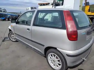 Vehicul casat fiat punto berl. (176) 1.7 turbodiesel al anului 0 alimentat 176 a5.000