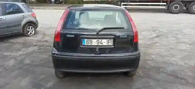 Veicolo di demolizione fiat punto (176_) 1997 dell'anno 1997 alimentato 