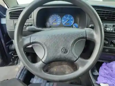 Veículo de Sucata volkswagen golf iii (1h1) 1.9 td gtd do ano 1996 alimentado aaz