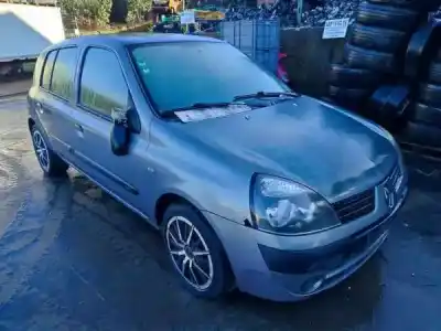 Veículo de Sucata renault clio ii (bb_, cb_) 1.5 dci (b/cb07) do ano 2003 alimentado k9k 704