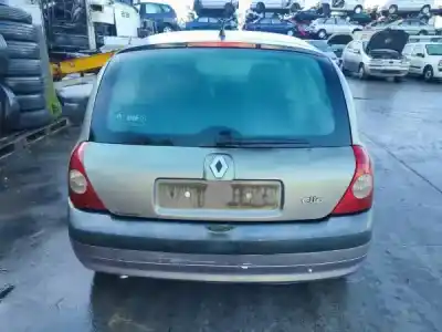 Veículo de Sucata renault clio ii (bb_, cb_) 1.5 dci (b/cb07) do ano 2003 alimentado k9k 704