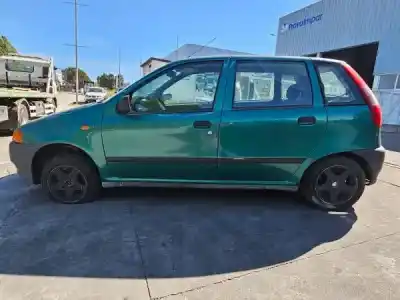 Здавання транспортного засобу fiat punto (176_) 55 1.1 року 1998 потужний 176