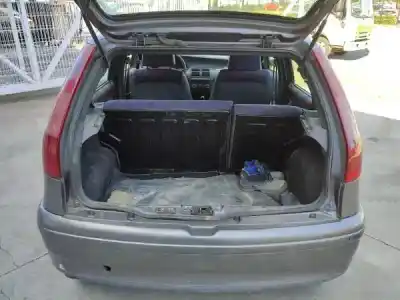 Здавання транспортного засобу fiat punto (176_) 55 1.1 року 1998 потужний 176