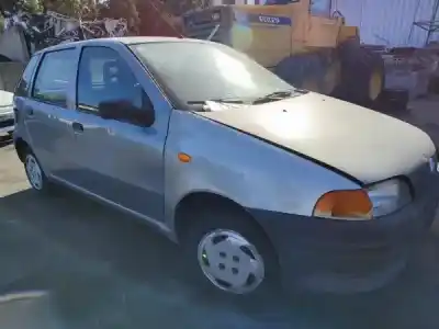 Здавання транспортного засобу FIAT PUNTO (176_) 55 1.1 року 1995 потужний 176 B2.000