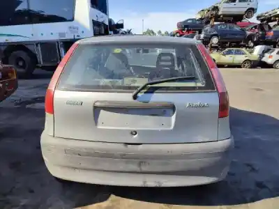 Здавання транспортного засобу fiat punto (176_) 55 1.1 року 1995 потужний 176 b2.000