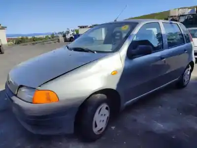 Здавання транспортного засобу fiat punto (176_) 55 1.1 року 1995 потужний 176 b2.000