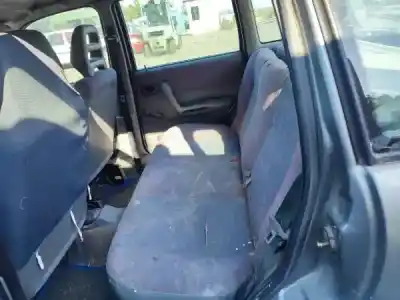 Здавання транспортного засобу fiat punto (176_) 55 1.1 року 1995 потужний 176 b2.000