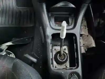 Scrapping Vehicle peugeot 206 (2a/c) 2.0 hdi 90 gasóleo 5p of the year 2000 powered rhy (dw10td)