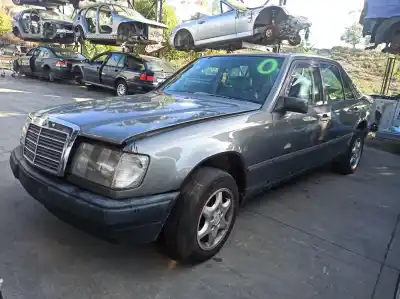 Hurda Aracı MERCEDES-BENZ TRÊS VOLUMES (W124) 250 D (124.125) Gasóleo 1987 4P Yılın 1987 güçlü OM 602.912