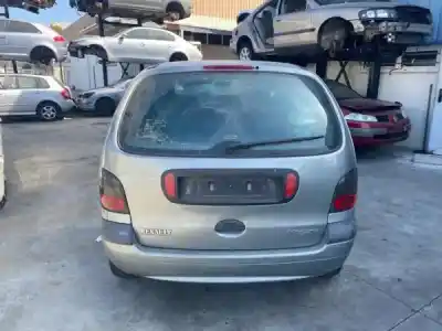 Sloopvoertuig renault megane scenic (ja0/1_) 1.4 i (ja0e) van het jaar 0 aangedreven e7j 764