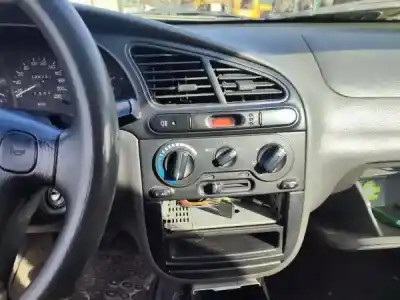 Veículo de Sucata daewoo lanos (klat) 1.3 do ano 2002 alimentado 