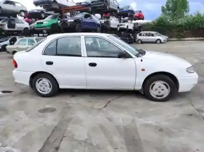 Veicolo di demolizione hyundai accent (x3) 1.3 12v cat dell'anno 1996 alimentato g4eh