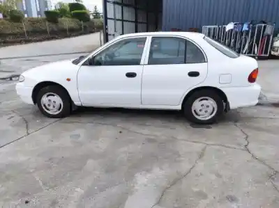 Veicolo di demolizione hyundai accent (x3) 1.3 12v cat dell'anno 1996 alimentato g4eh