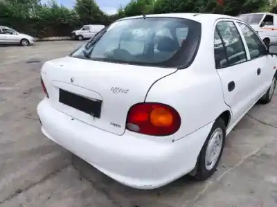 Veicolo di demolizione hyundai accent (x3) 1.3 12v cat dell'anno 1996 alimentato g4eh