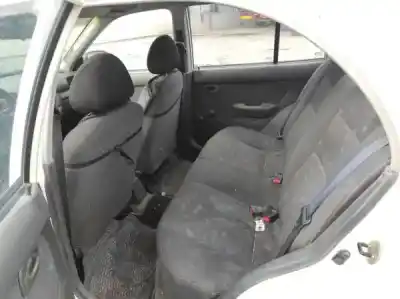 Veicolo di demolizione hyundai accent (x3) 1.3 12v cat dell'anno 1996 alimentato g4eh