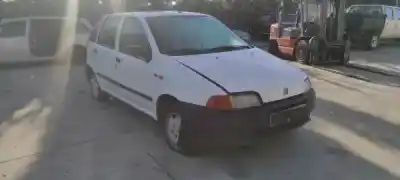 Veículo de Sucata FIAT PUNTO BERL. (176) 1.7 Turbodiesel do ano 1999 alimentado 176 B7.000