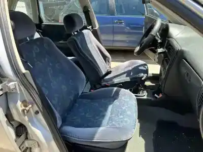 Veículo de Sucata seat ibiza ii (6k1) 1.0 i do ano 1996 alimentado 