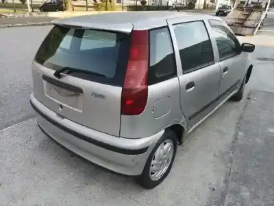Hurda Aracı fiat punto berl. (176) 1.2 cat yılın 0 güçlü 