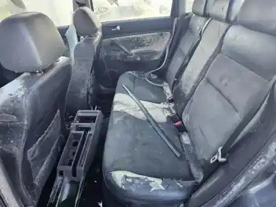 Veículo de Sucata volkswagen passat (3b2) 2.5 tdi do ano 1999 alimentado akn