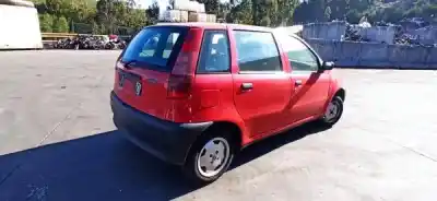 Veicolo di demolizione fiat punto (176_) 55 1.1 dell'anno 1996 alimentato 176 b2.000