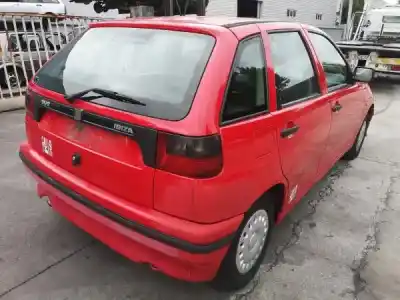 Veículo de Sucata seat ibiza ii (6k1) 1.0 do ano 0 alimentado aau