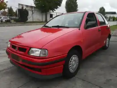 Veículo de Sucata seat ibiza ii (6k1) 1.0 do ano 0 alimentado aau