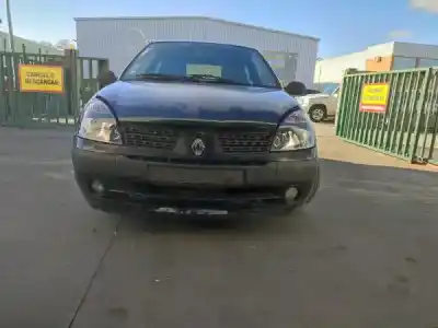 Veículo de Sucata renault clio ii caixa (sb0/1/2_) 1.5 dci do ano 2001 alimentado k9k 704
