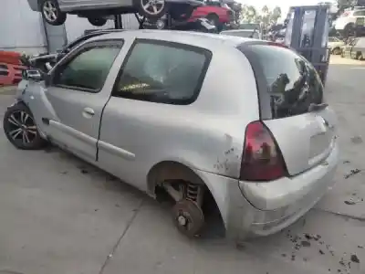 Sloopvoertuig renault clio ii caixa (sb0/1/2_) 1.5 dci van het jaar 2003 aangedreven k9k 702