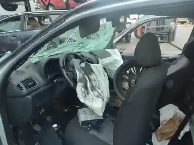 Sloopvoertuig renault clio ii caixa (sb0/1/2_) 1.5 dci van het jaar 2003 aangedreven k9k 702