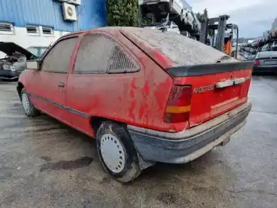 Veículo de Sucata opel kadett e hatchback (t85) 1.3 i cat (c08. c48. d08. d48) do ano 1987 alimentado c 13 n