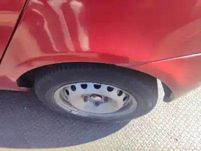 Veicolo di demolizione renault clio ii bb_, cb_ 1.2 bb0a. bb0f. bb10. bb1k. bb28. bb2d. bb2h. cb0a.... dell'anno 2001 alimentato 