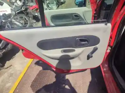 Veicolo di demolizione renault clio ii bb_, cb_ 1.2 bb0a. bb0f. bb10. bb1k. bb28. bb2d. bb2h. cb0a.... dell'anno 2001 alimentato 